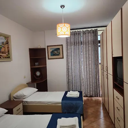 Mema House 아파트 Durrës
